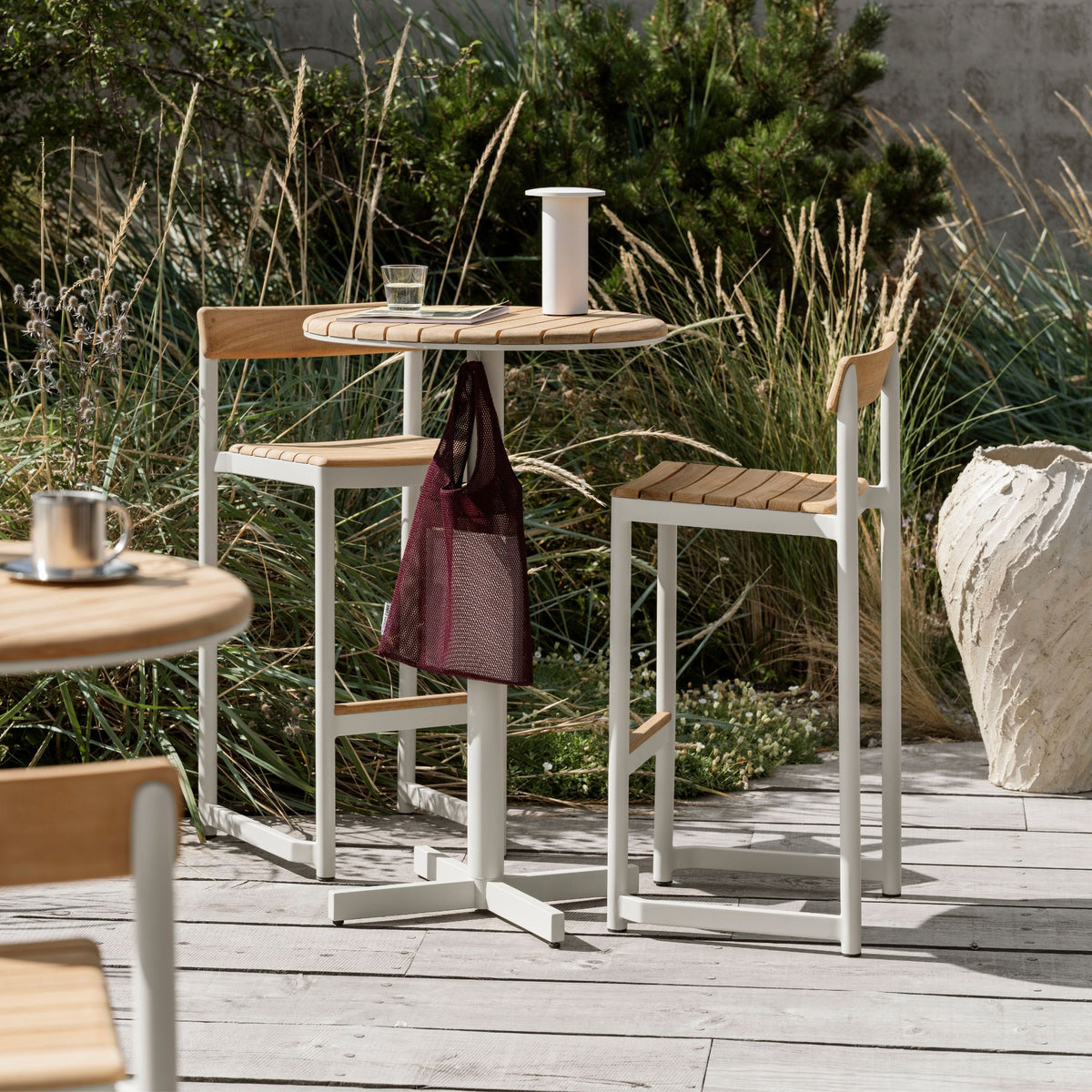 Pelagus High Table