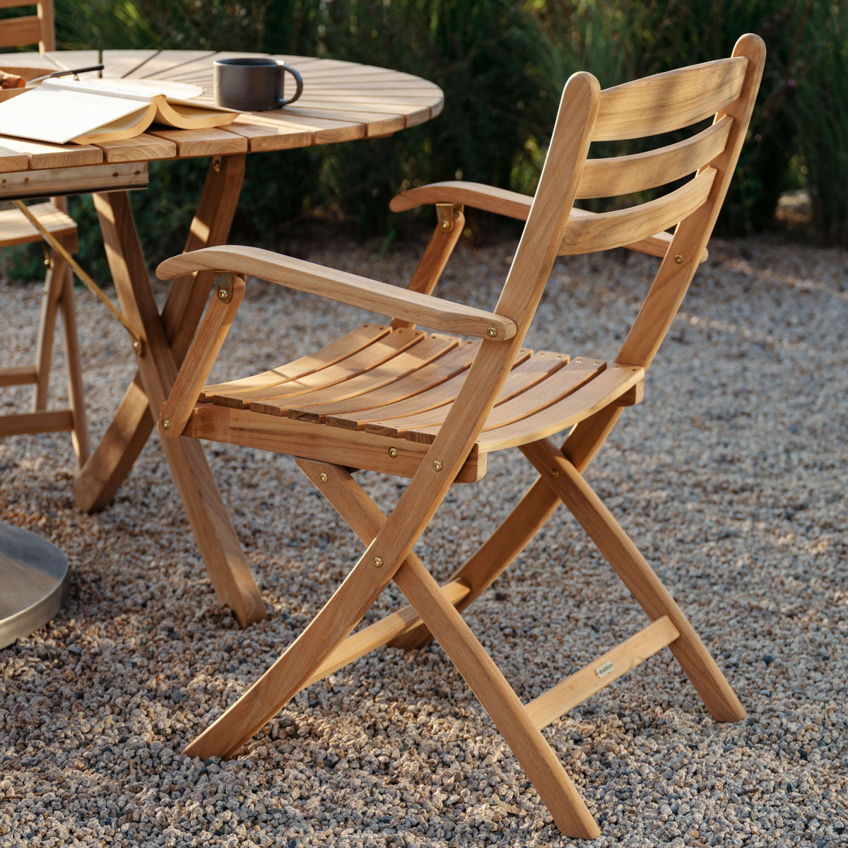 selandia outdoor folding armchair