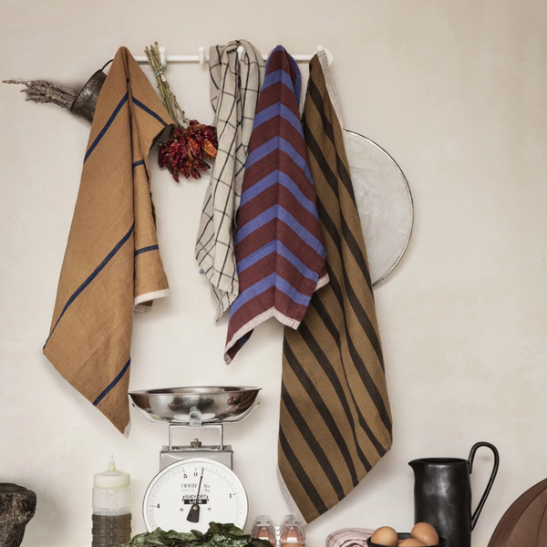 Ferm LivingHale Tea Towel Sugar Kelp | Black - Batten Home