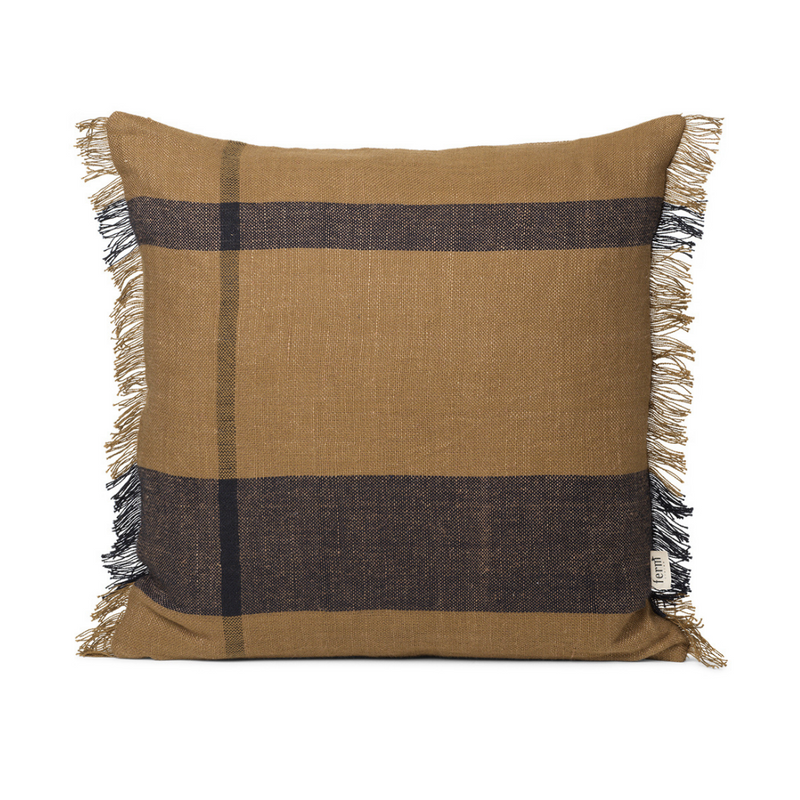 The Dry Cushion by Ferm Living is a beautiful, everyday cushion that looks stunning when styled in pairs or alongside the Ferm Living Dry Cushion Long. We love its plush size and the fringe detail that runs along two sides.