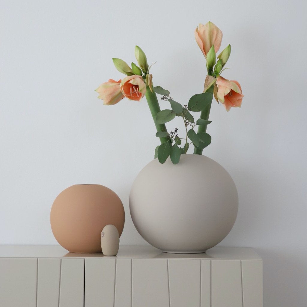 COOEE Design Ball Vase Sand 30cm Batten Home COOEE Design Ball Vase Sand 30cm Batten Home