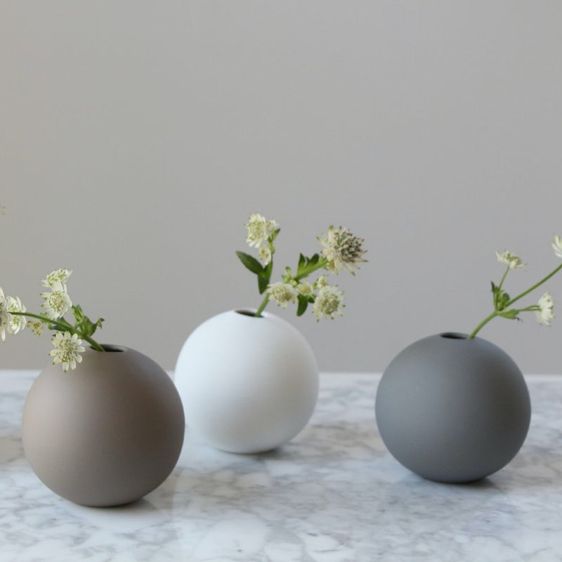 Ball Vase Grey 8cm